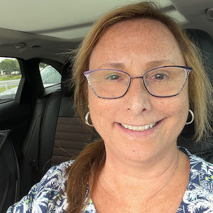 Meet your Posher, Stacey